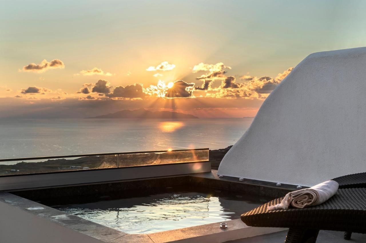 La Estrella 4 Suites With Sea View & 4 Prive Hot Tub Vourvoulos Exterior photo